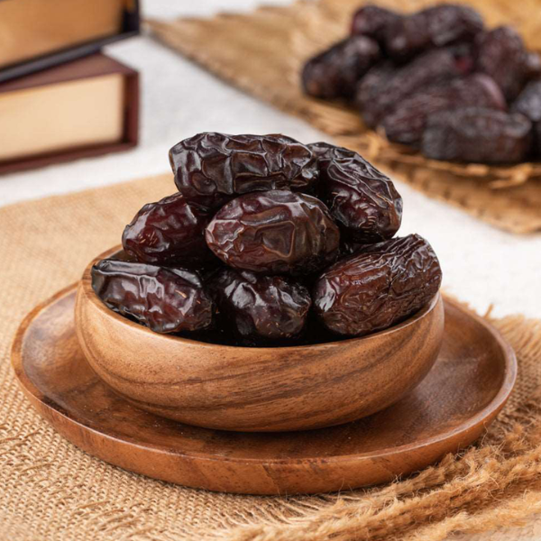 Premium Safawi Dates